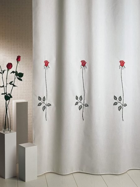 Наклейки на стіну у ванну кімнату — види і дизайн (відео, фото)