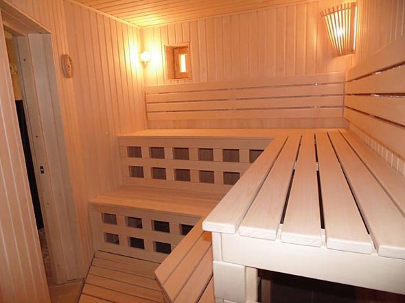 Кріплення та обробка вагонка для лазні з різних порід дерев Кріплення та обробка вагонка для лазні з різних порід дерев