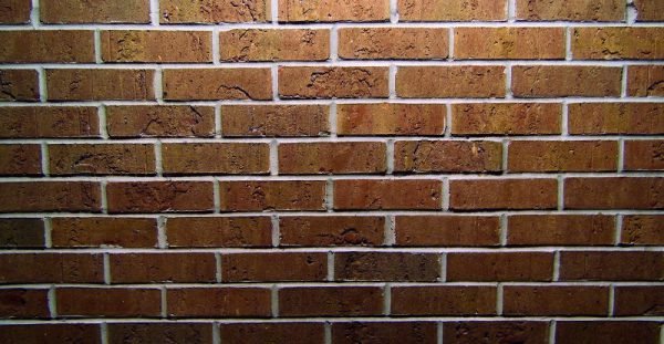 Чим і як закрити простір під ванною своїми руками — відео інструкція та фото