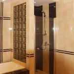 Розкладка плитки у ванній: 70 фото дизайну інтерєрів