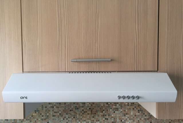 Як влаштувати витяжку з підключенням до вентиляції на своїй кухні Як влаштувати витяжку з підключенням до вентиляції на своїй кухні