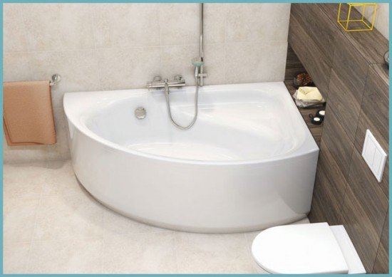 Розміщення кутової ванни у маленькій ванній кімнаті