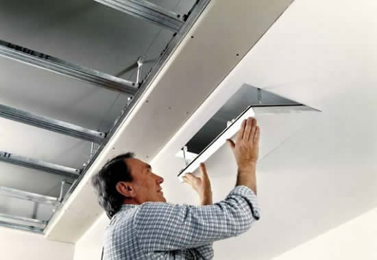 Люки для ванної кімнати під плитку розміри та їх параметри