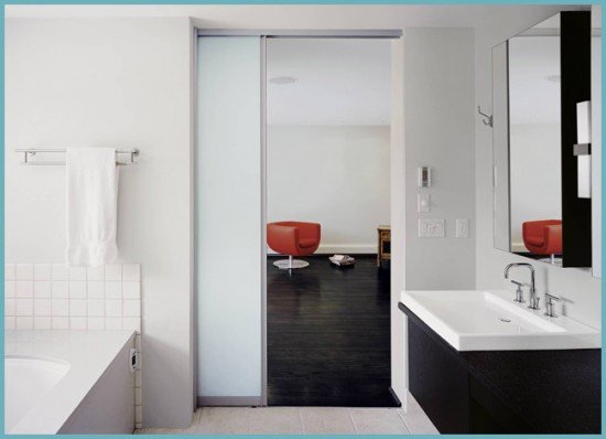 Вибираємо відповідні двері для ванної та туалету