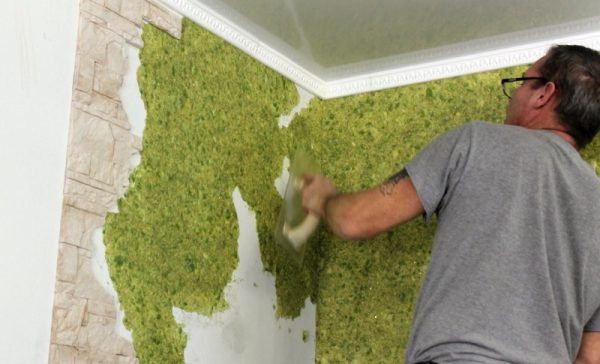 Що можна використовувати для стін у ванній замість плитки — альтернативні варіанти (фото, відео)