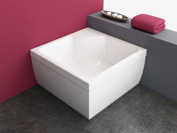 Піддон для душової кабіни – можливі форми і розміри, нюанси вибору