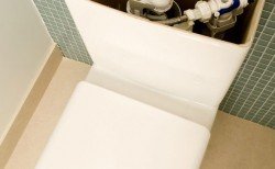 Як позбутися від постійного конденсату на бачку унітаза Як позбутися від постійного конденсату на бачку унітаза