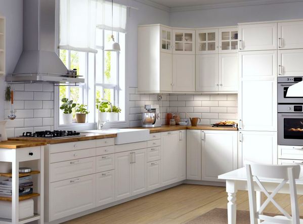 Мийка поруч з плитою: можна чи ні? Мийка поруч з плитою: можна чи ні?