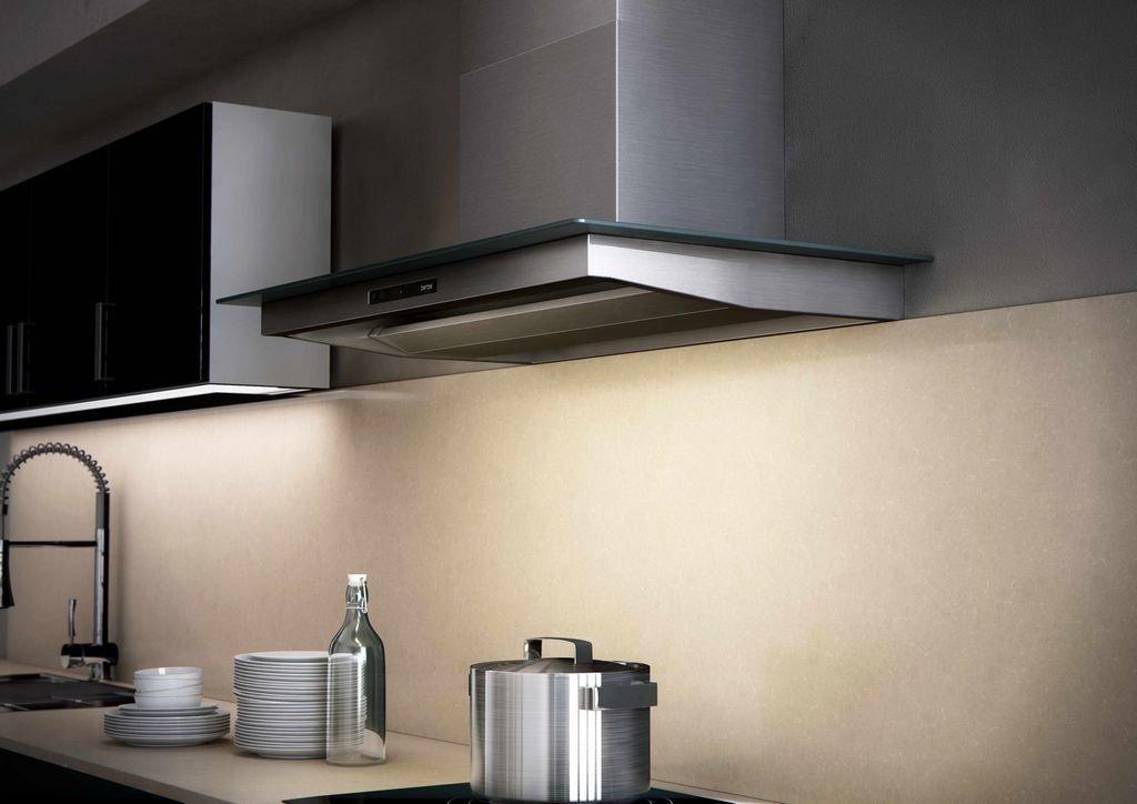 Як влаштувати витяжку з підключенням до вентиляції на своїй кухні Як влаштувати витяжку з підключенням до вентиляції на своїй кухні