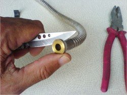 Ремонт змішувача у ванній: як полагодити своїми руками