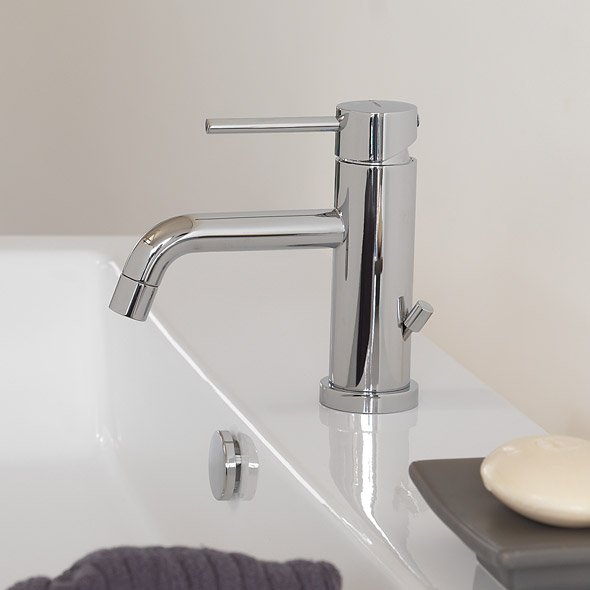 Вибираємо відповідний змішувач для установки на раковину у ванній кімнаті Вибираємо відповідний змішувач для установки на раковину у ванній кімнаті