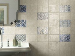 У чому відмінності простий плитки (кахель) від керамограніта