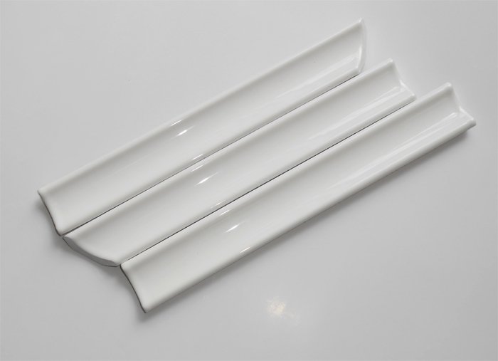 Який вибрати бордюр для ванної пластиковий або керамічний, або іншого виду Який вибрати бордюр для ванної пластиковий або керамічний, або іншого виду