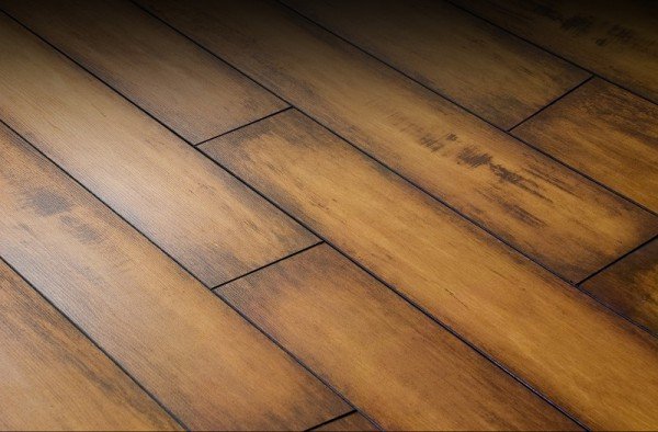 Ламінат у ванну кімнату — види вологостійкого ламінату (фото, відео)