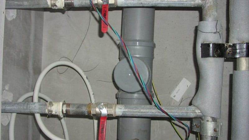 Установка рушникосушки у ванній своїми руками