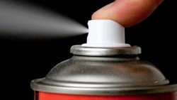 Аерозольна емаль в балончиках для ванної: як користуватися, відгуки, відео Аерозольна емаль в балончиках для ванної: як користуватися, відгуки, відео