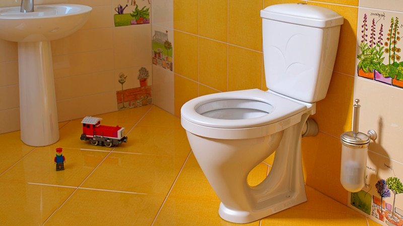 Як встановити унітаз на плитку своїми руками