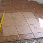 Укладання кахлю у ванній своїми руками