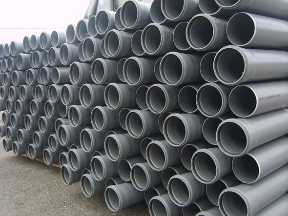 Які бувають види каналізаційних труб та фітингів для зовнішньої і внутрішньої каналізації (пластикові, ПВХ, поліпропіленові), розміри і діаметри труб