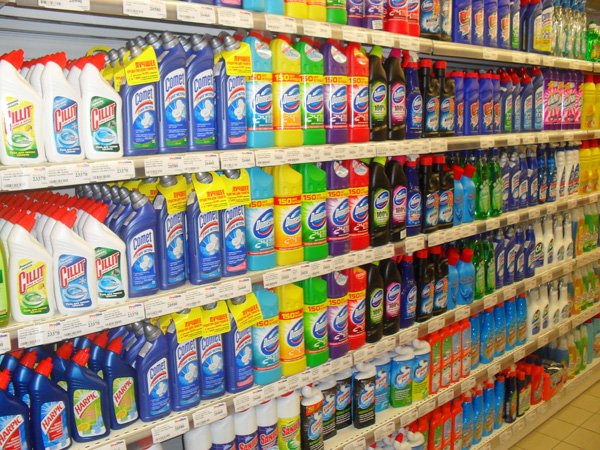 Як очистити унітаз від іржі: способи видалення та профілактики