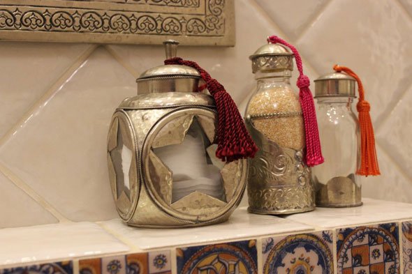 Орієнталізм в інтерєрі ванної кімнати: мотиви марокканського стилю Орієнталізм в інтерєрі ванної кімнати: мотиви марокканського стилю