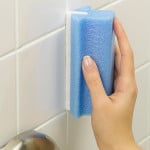 Як видалити затірку зі швів плитки