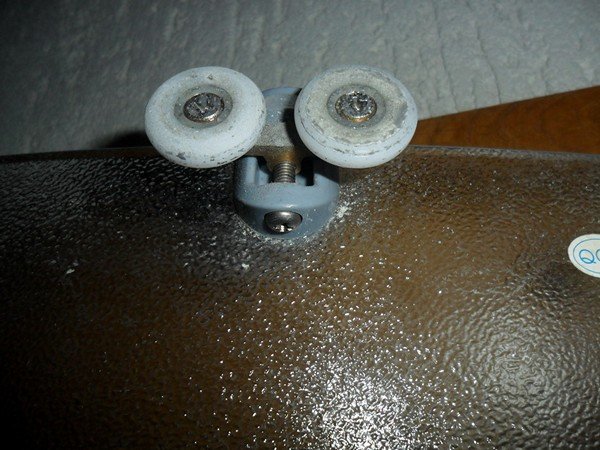 Ремонт душової кабіни: можливі несправності і способи їх усунення Ремонт душової кабіни: можливі несправності і способи їх усунення