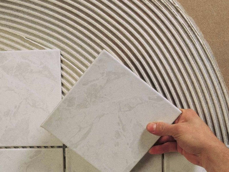 Який клей для плитки буде краще, його види та поради з вибору