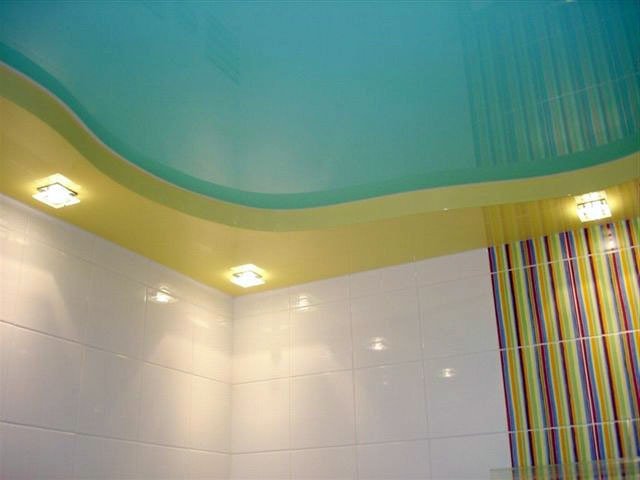 Усе про натяжні стелі у ванній, плюси і мінуси, а також поради Усе про натяжні стелі у ванній, плюси і мінуси, а також поради