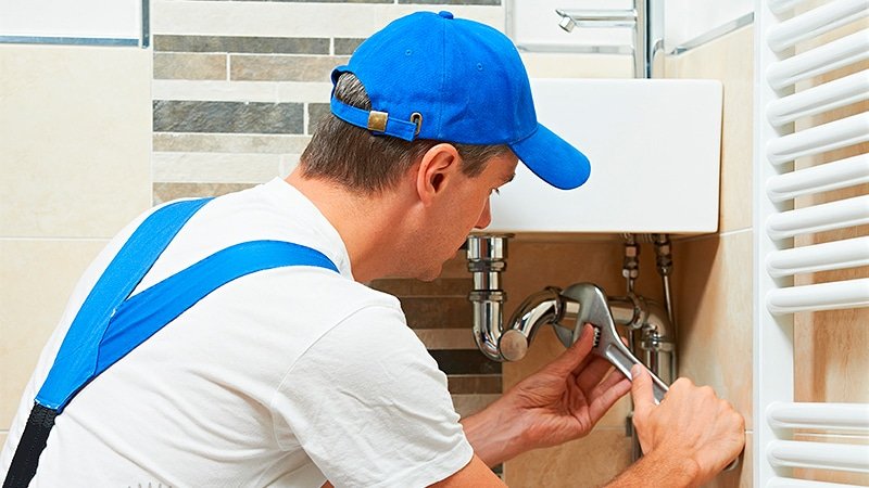 Водопровідний Кран: чому гуде