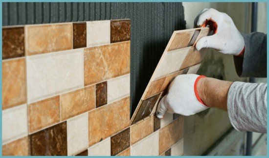 Вибираємо надійний плитковий клей для укладання плитки в ванній кімнаті