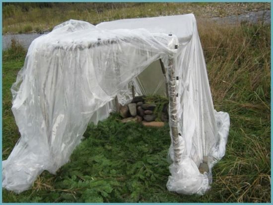 Похідна лазня з намету і поліетилену: робимо своїми руками