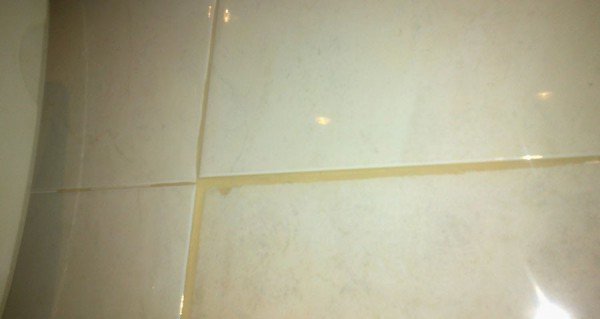 Як вибрати керамічну плитку для ванної — особливості укладання своїми руками (фото, відео)