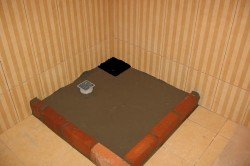 Душовий піддон з плитки, цегли та бетону своїми руками (фото і відео) Душовий піддон з плитки, цегли та бетону своїми руками (фото і відео)