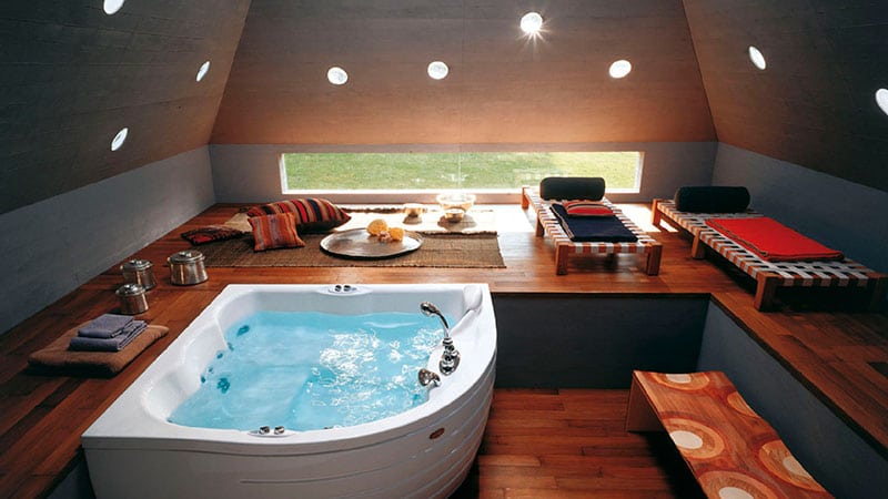 Ремонт джакузі: як виконати ремонт гідромасажних ванн