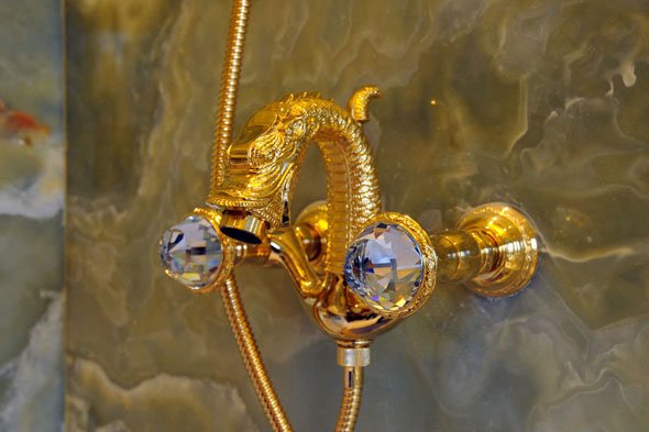 Який вибрати змішувач з душем для установки у ванній Який вибрати змішувач з душем для установки у ванній