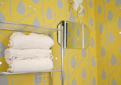 Шпалери в ванну кімнату, їх види та правила підбору