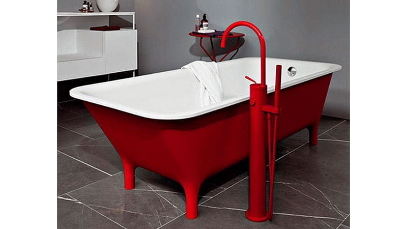 Отдельностоящая ванна на ніжках: фото приклади зразків
