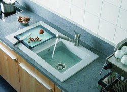 Розбираємося з мийками з штучного каменю для кухні Розбираємося з мийками з штучного каменю для кухні