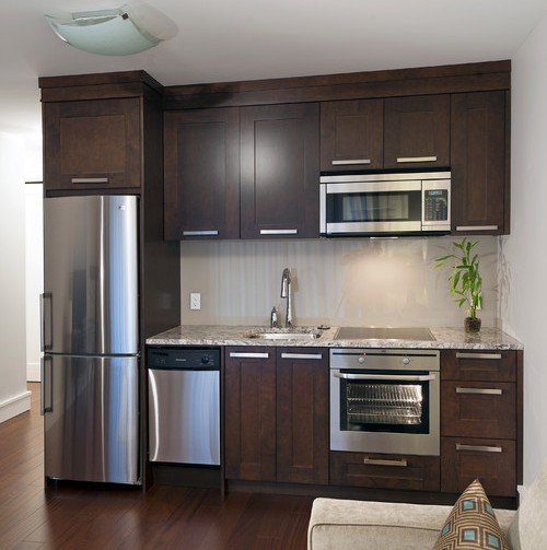 Мийка поруч з плитою: можна чи ні? Мийка поруч з плитою: можна чи ні?