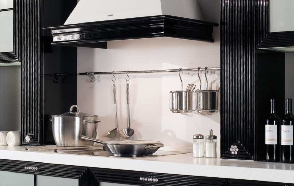 Характеристики і особливості вугільного фільтра для кухонної витяжки