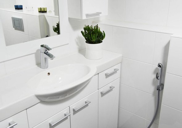 Вибираємо змішувач для раковини з гігієнічної лійкою (душем) Вибираємо змішувач для раковини з гігієнічної лійкою (душем)