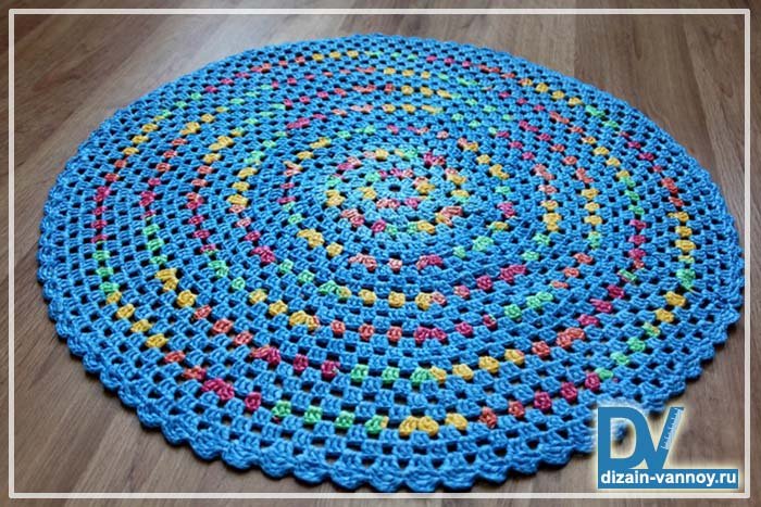 Плетений килимок у ванну кімнату гачком