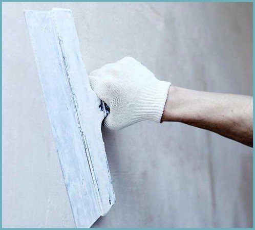 Як правильно наносити (клеїти) рідкі шпалери на стіну і стелю