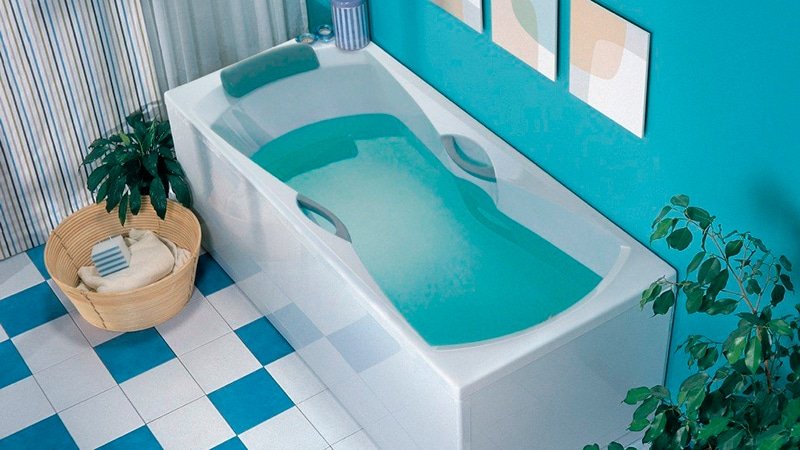 Як вибрати ванну правильно: з якого матеріалу краще