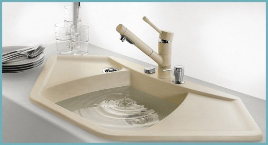 Розбираємося з мийками з штучного каменю для кухні