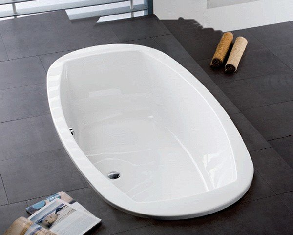 Вбудована ванна: особливості конструкції і самостійна установка