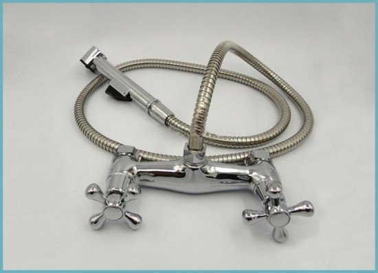 Вибираємо змішувач для раковини з гігієнічної лійкою (душем)