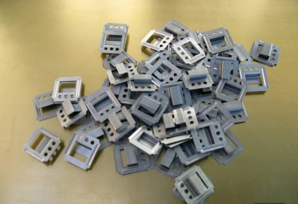 Клей для пвх панелей в ванній — чим клеїти панелі (фото і відео)