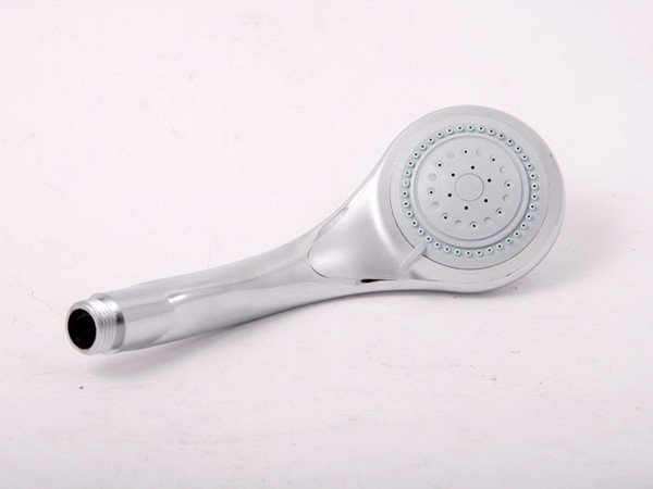 Лійка для душу: різноманітність варіантів і вибрати найкращий розпилювач води Лійка для душу: різноманітність варіантів і вибрати найкращий розпилювач води